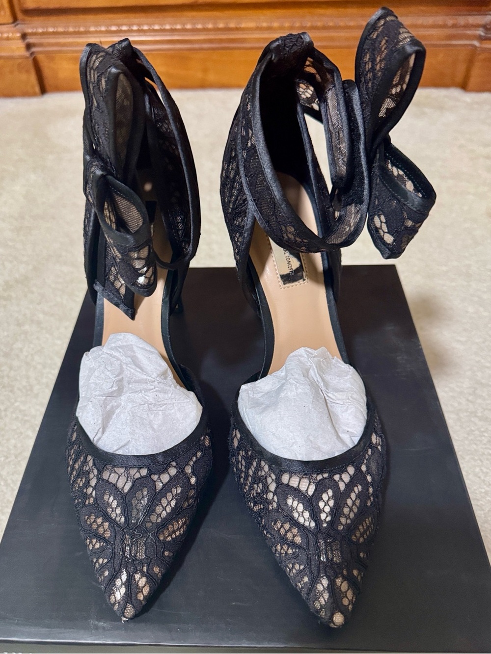 New! INC International Concepts Black Lace Pointed Ankle-Tie Heels Size 9.5